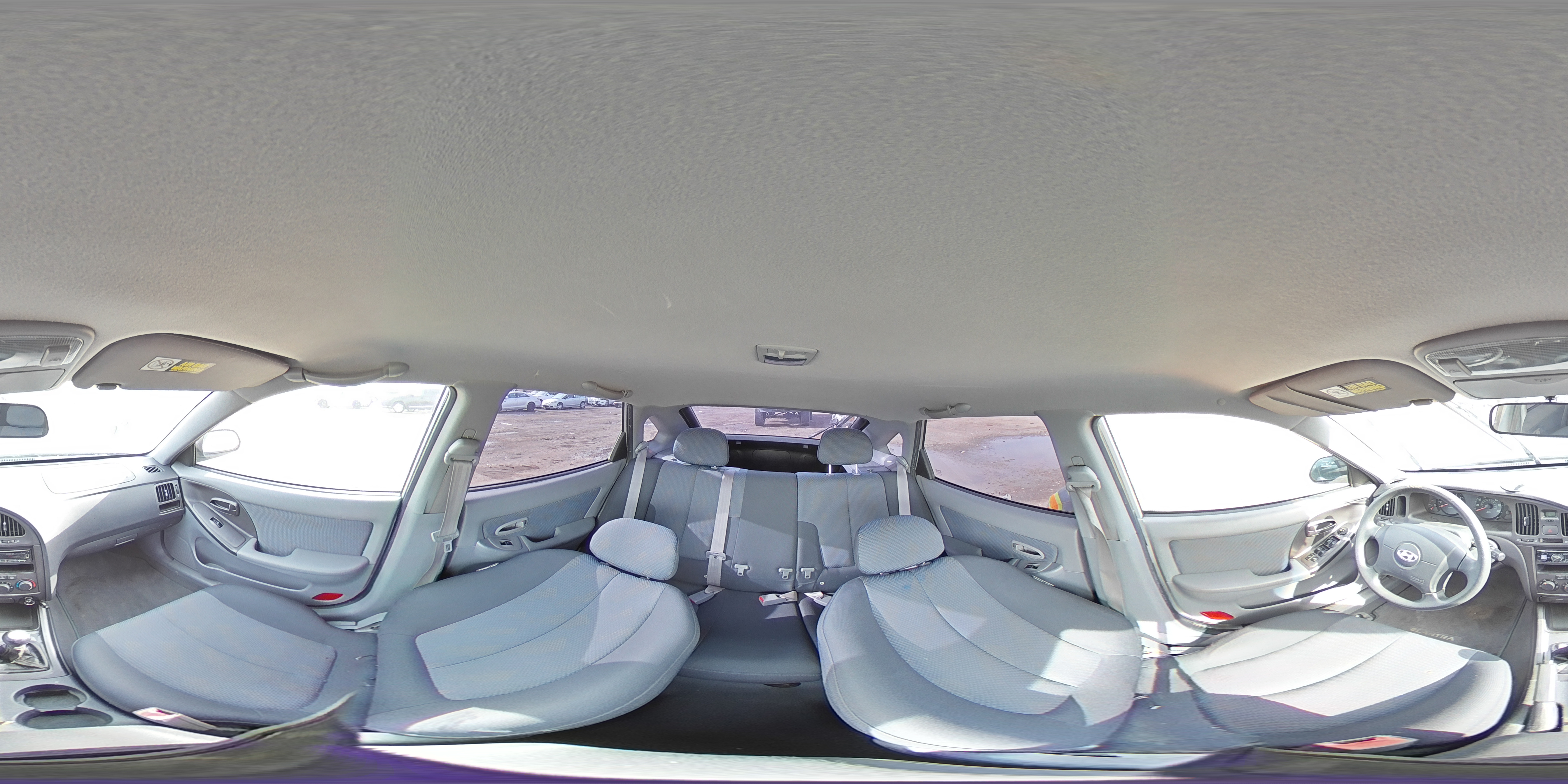 2005 Hyundai Elantra - Image 13