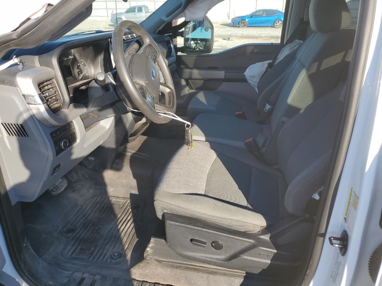 2023 Ford F350 - Image 7