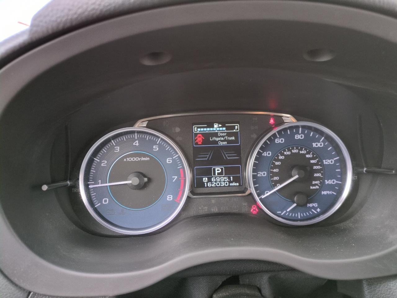 2015 Subaru XV - Image 9
