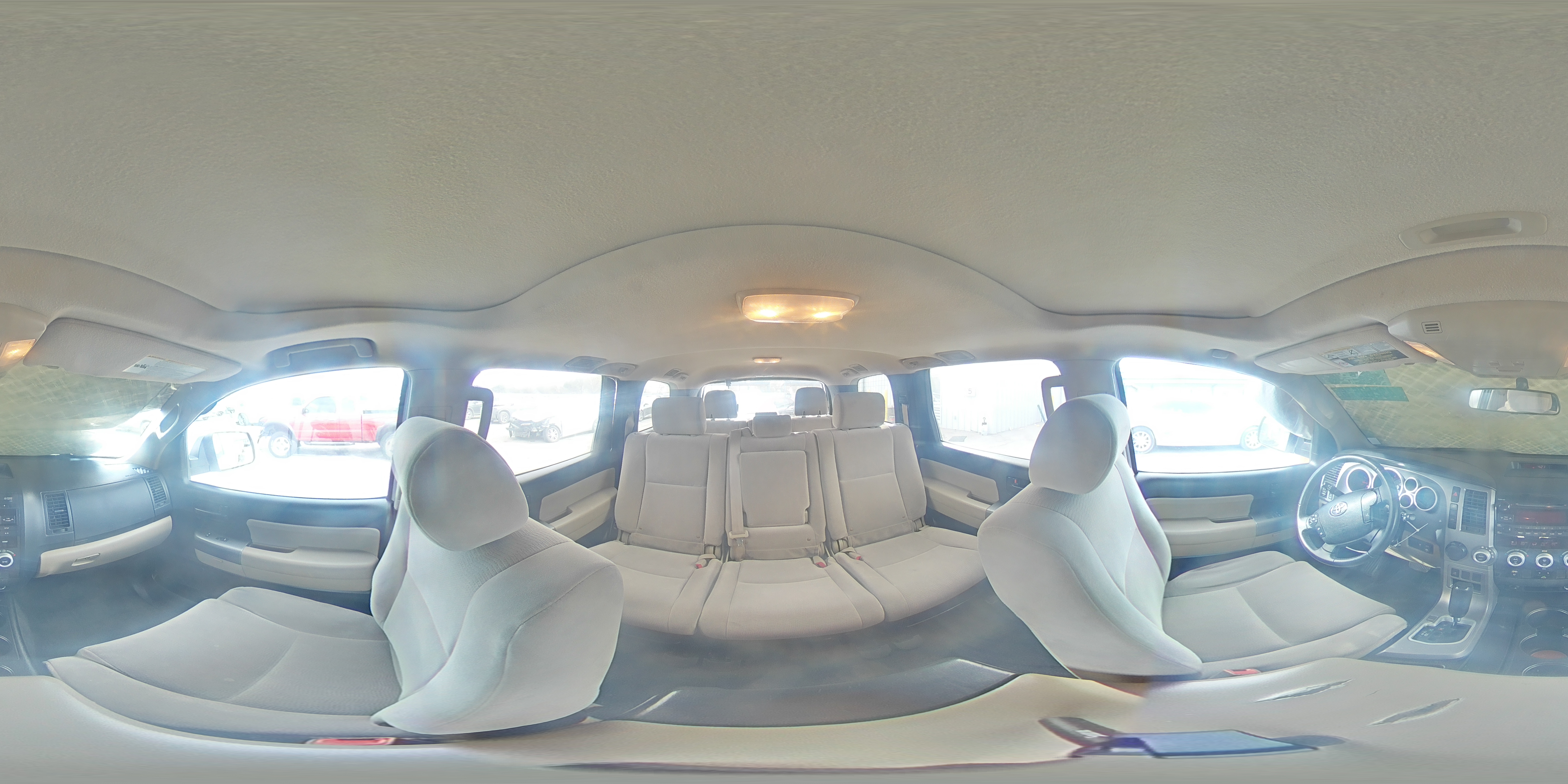2012 Toyota Sequoia - Image 15
