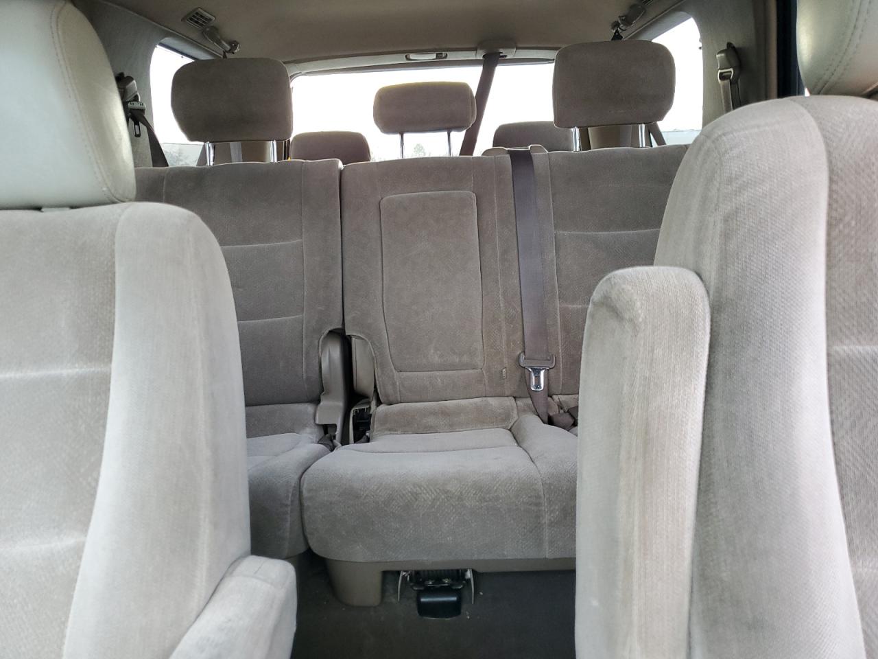 2004 Toyota Sequoia Sr5 VIN: 5TDZT34A44S232011 Lot: 45663605
