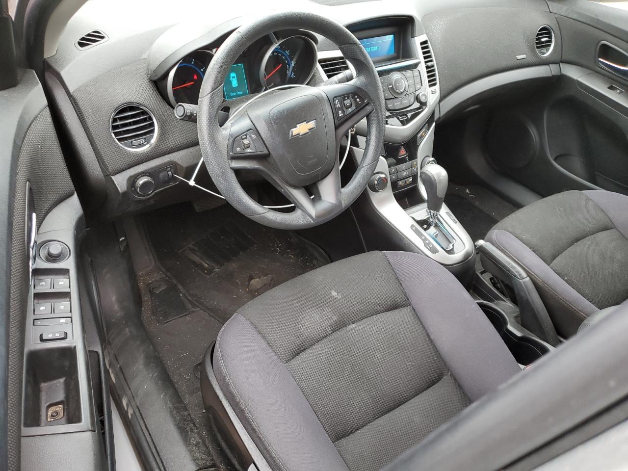 2015 Chevrolet Cruze - Image 8
