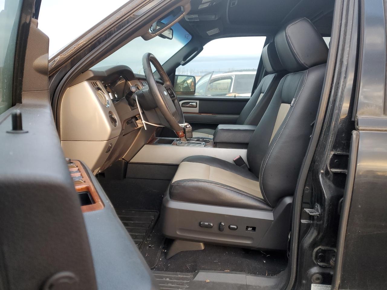 2008 Ford Expedition - Image 7