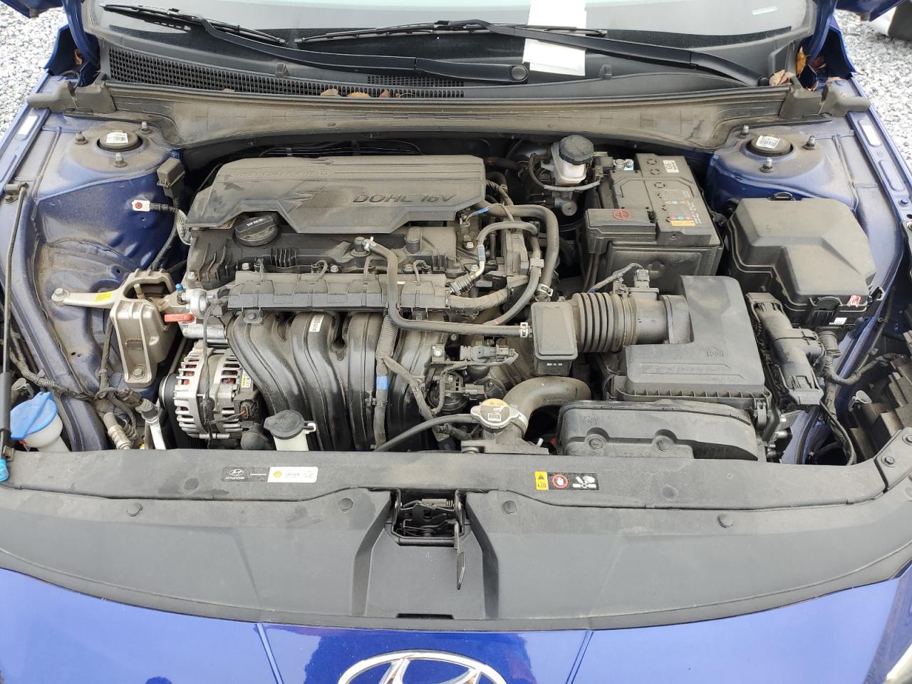2023 Hyundai Elantra - Image 11