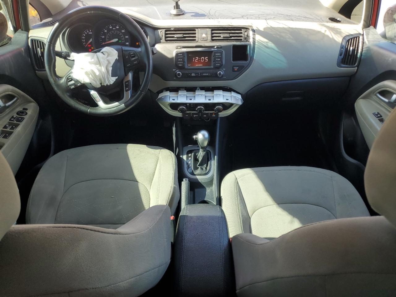 2015 Kia Rio - Image 8