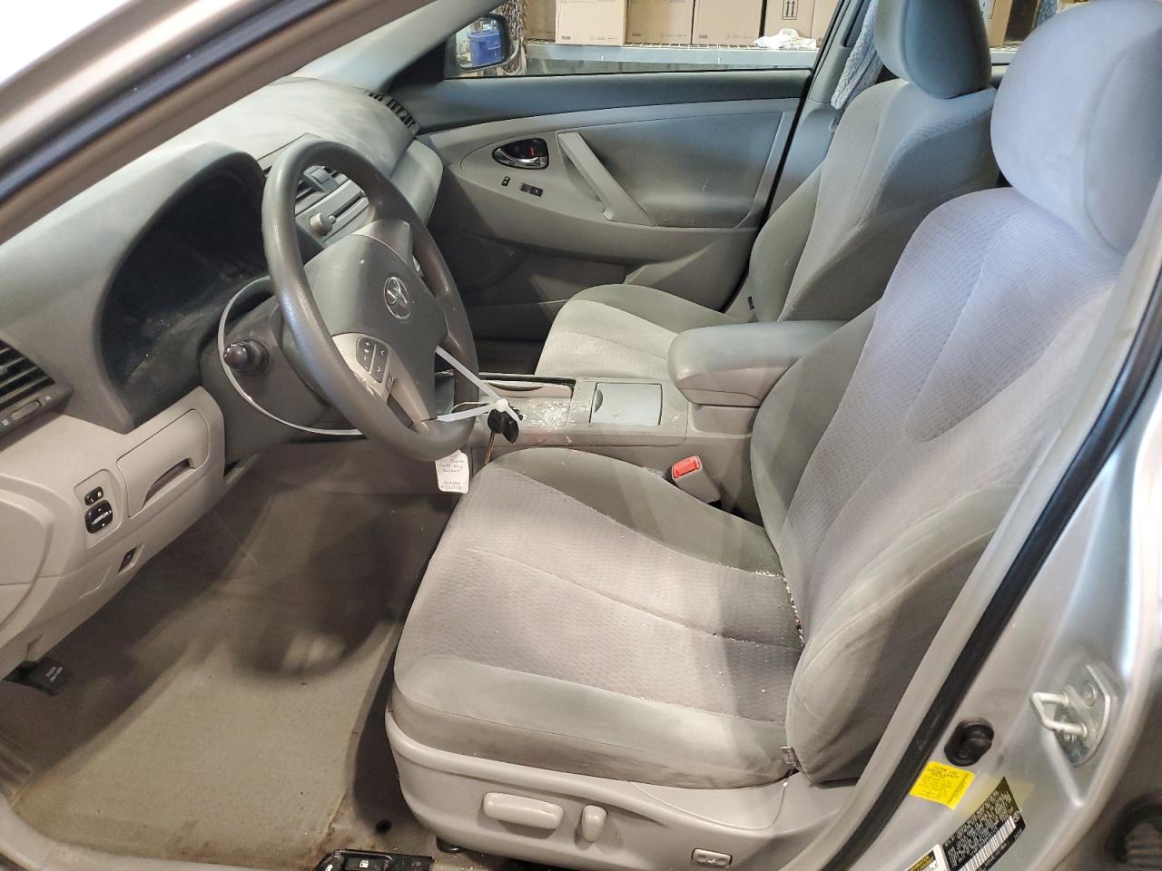 2011 Toyota Camry - Image 7