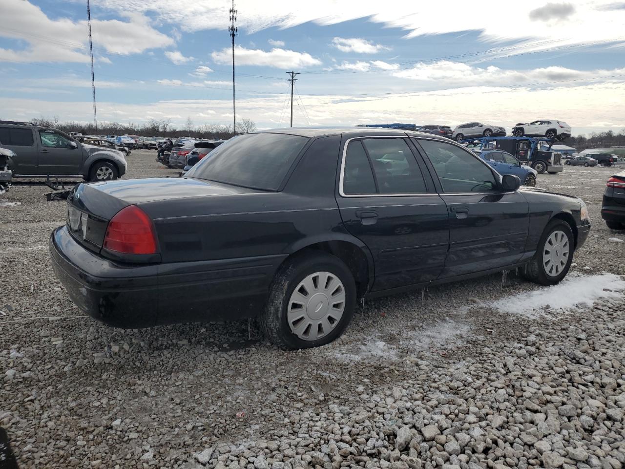 2008 Ford Crown Victoria - Image 3