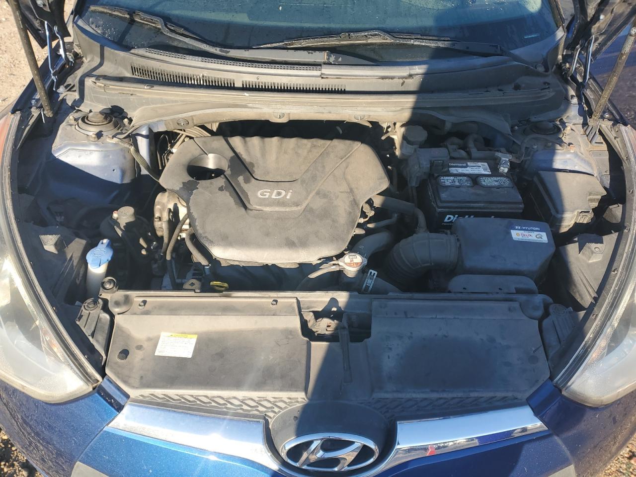 2017 Hyundai Veloster - Image 12