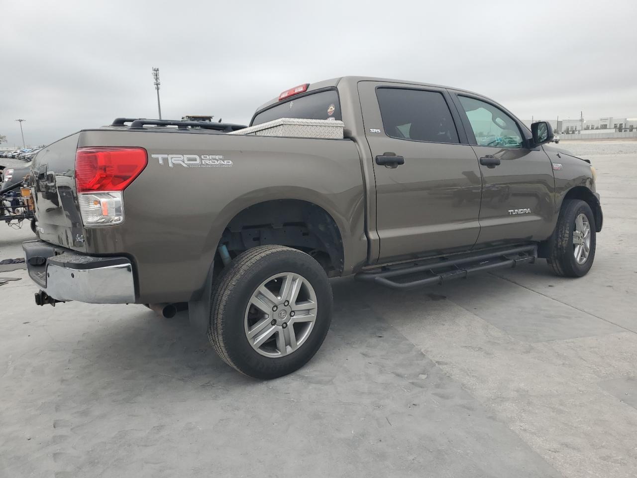 2013 Toyota Tundra - Image 3