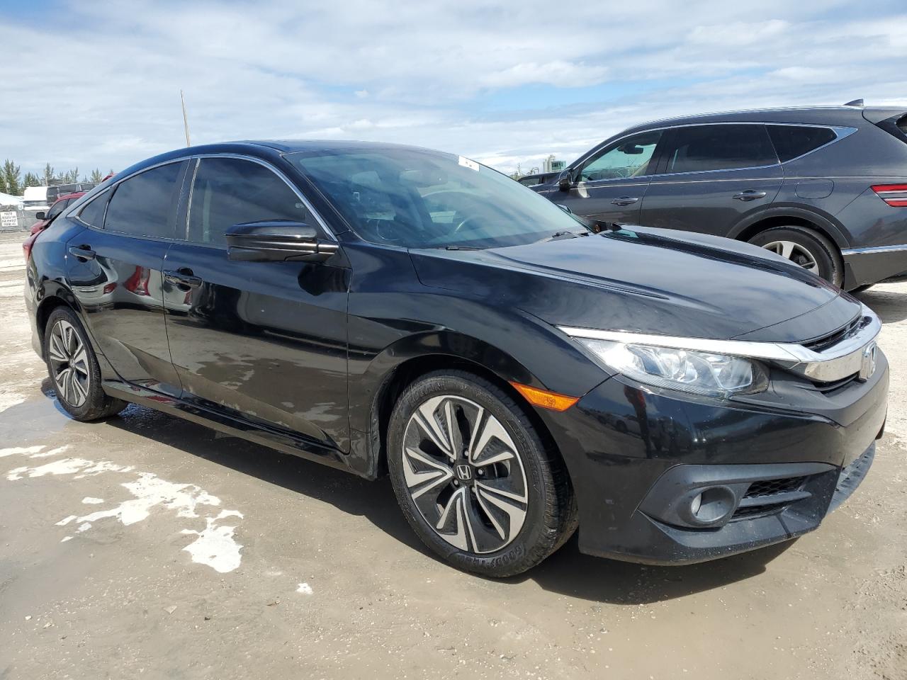 2018 Honda Civic - Image 4