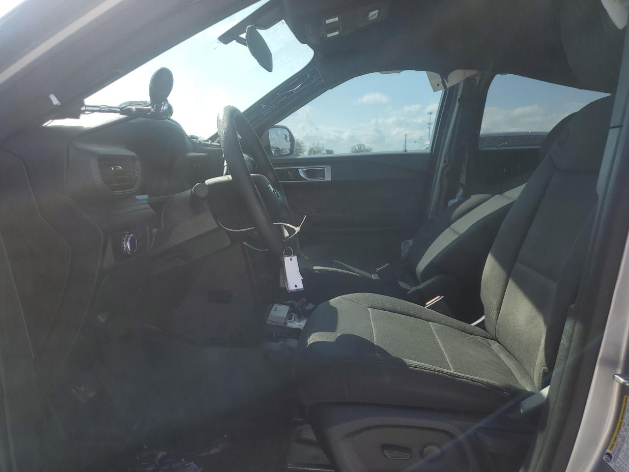 2021 Ford Explorer - Image 7