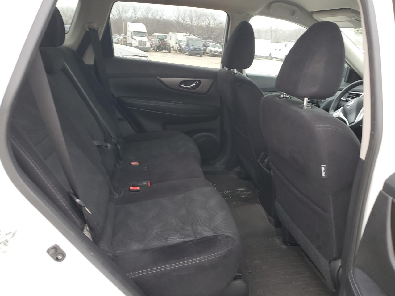 2014 Nissan Rogue - Image 12