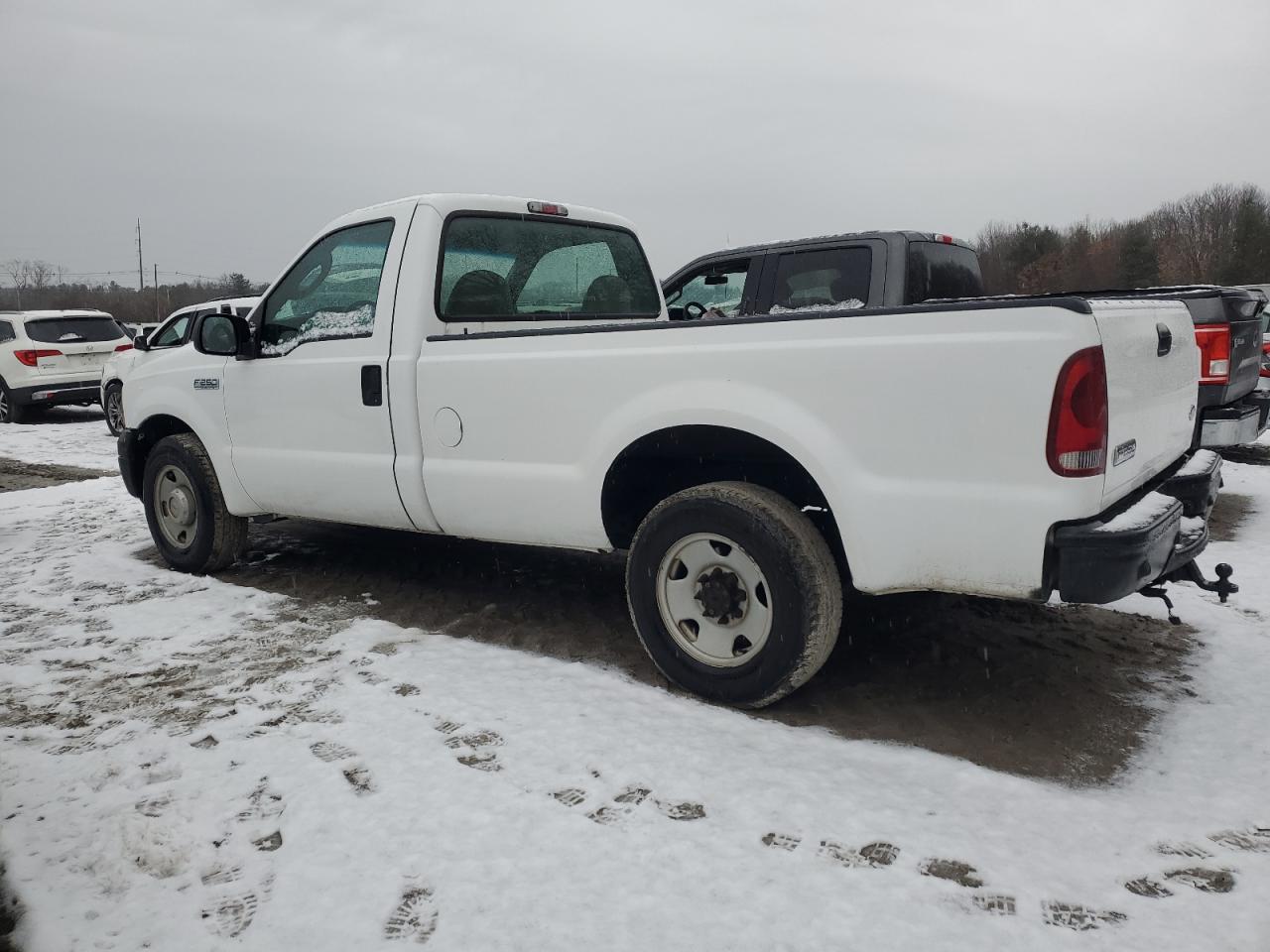 2007 Ford F250 - Image 2