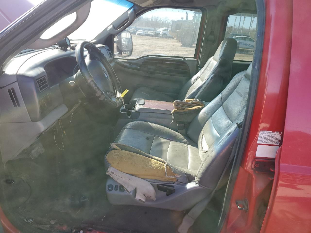 2006 Ford F350 - Image 7