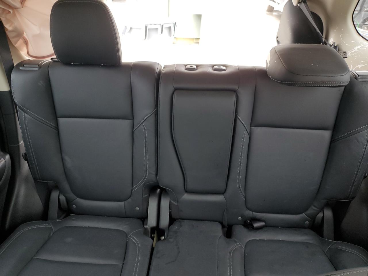 2020 Mitsubishi Outlander - Image 10