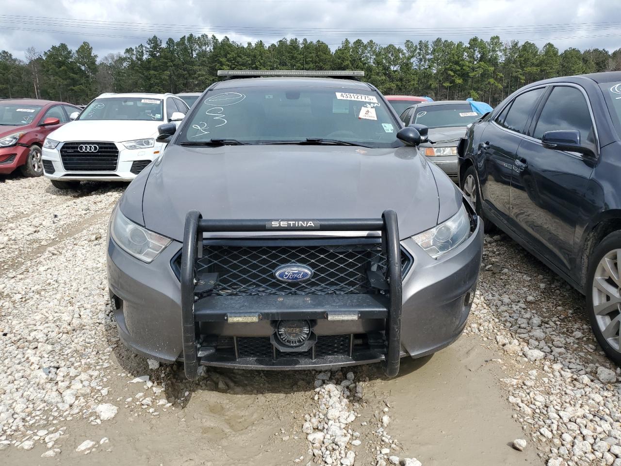 2016 Ford Taurus - Image 5