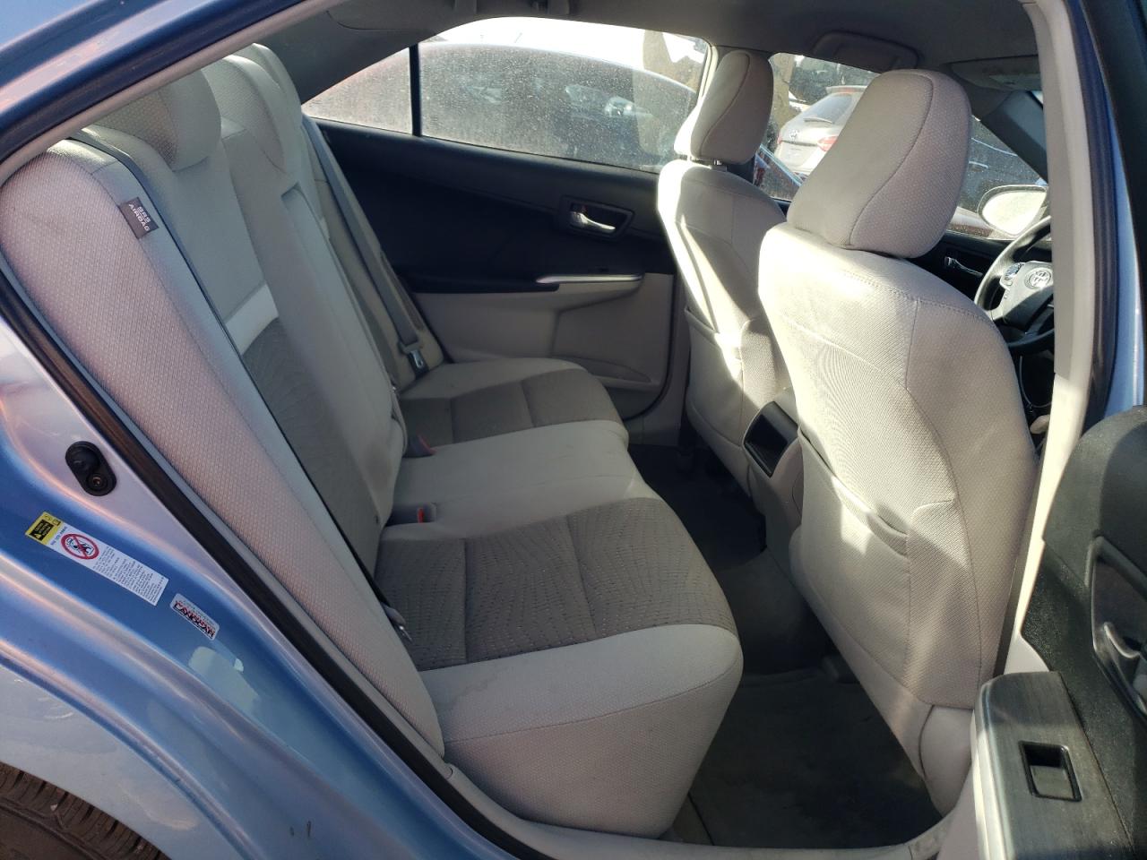 2012 Toyota Camry - Image 10
