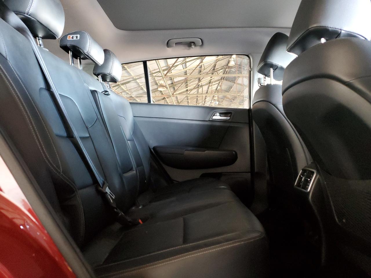 2017 Kia Sportage - Image 11
