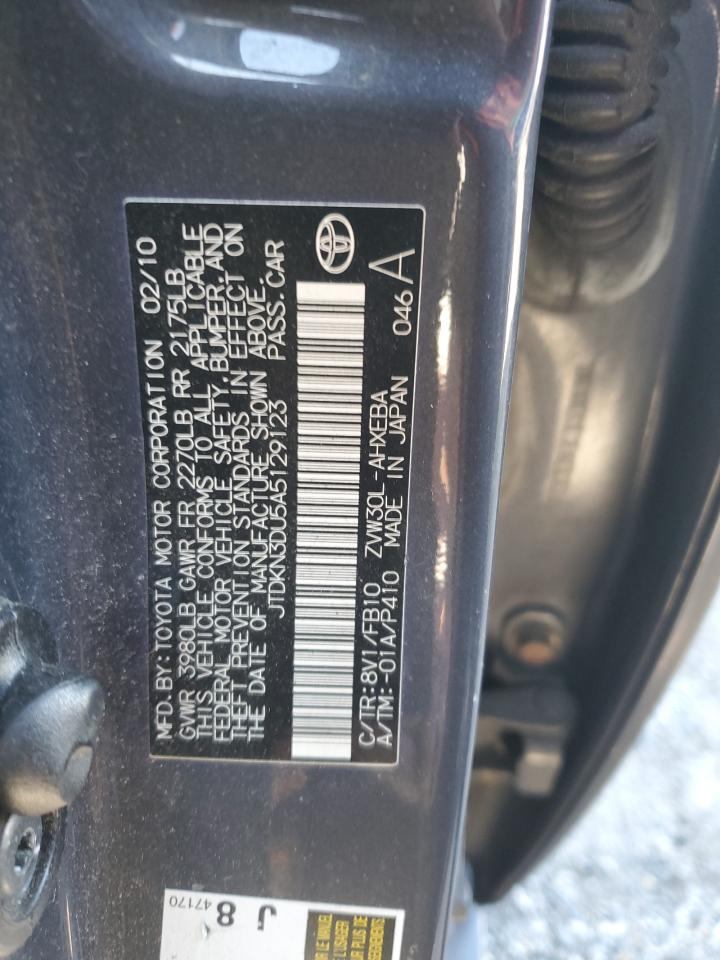 2010 Toyota Prius - Image 12