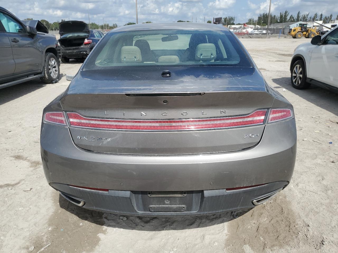 2016 Lincoln MKZ - Image 6