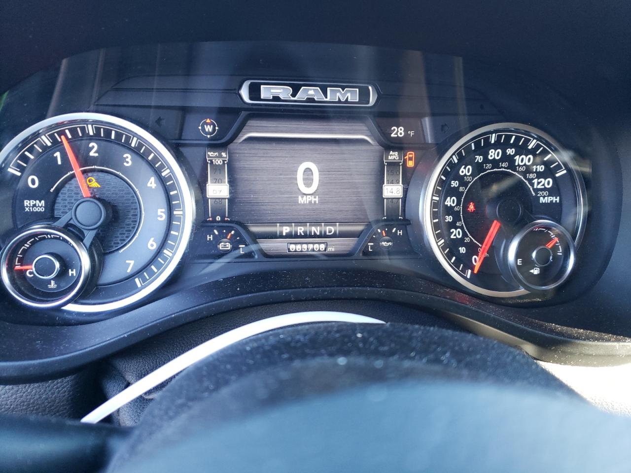2019 RAM 1500 - Image 9