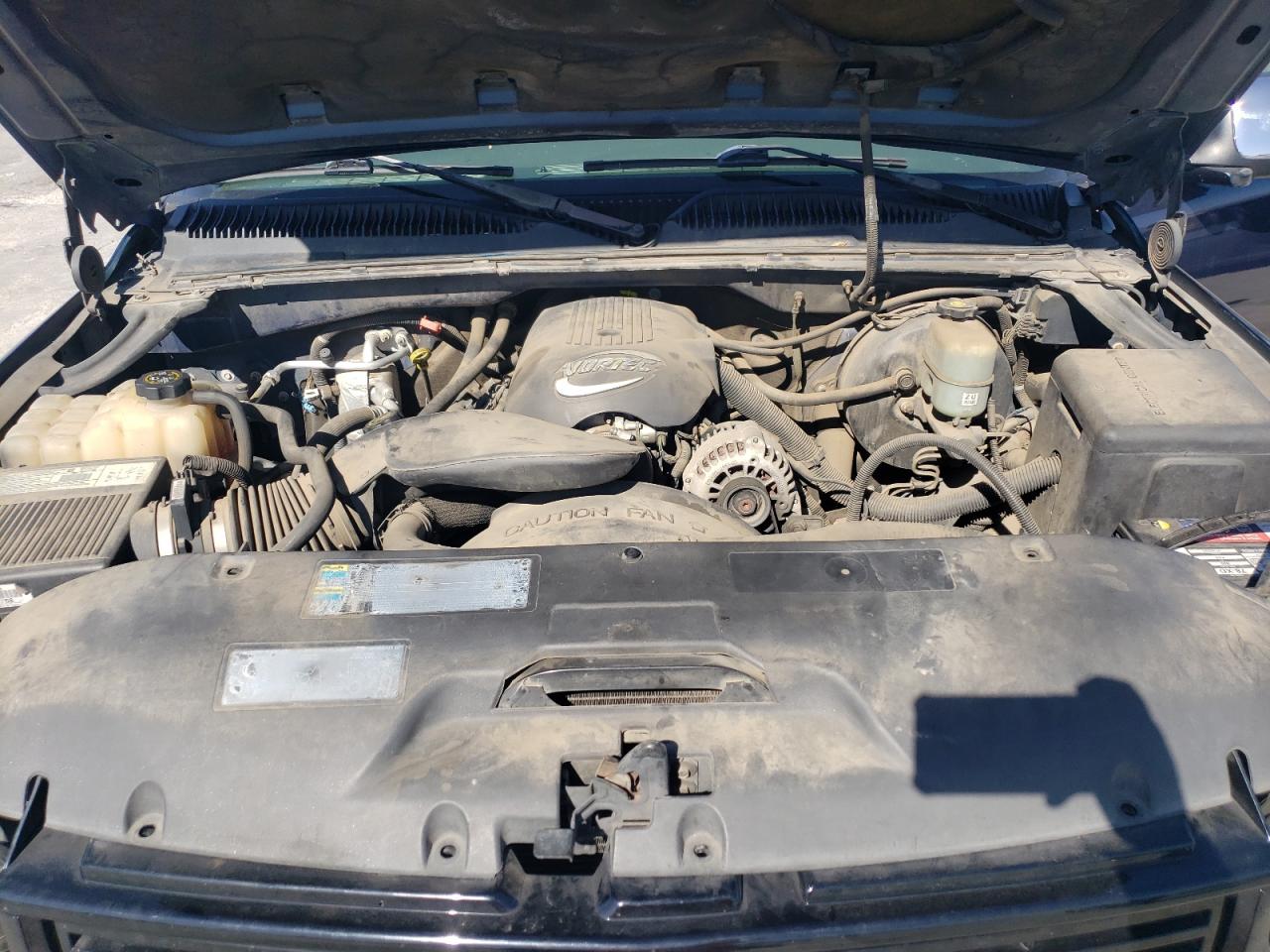 2002 Chevrolet Silverado - Image 11