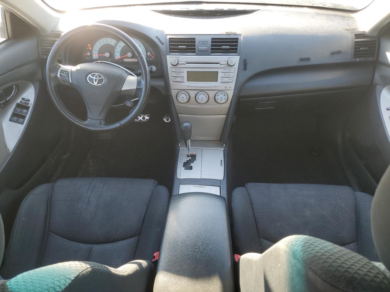 2010 Toyota Camry - Image 8