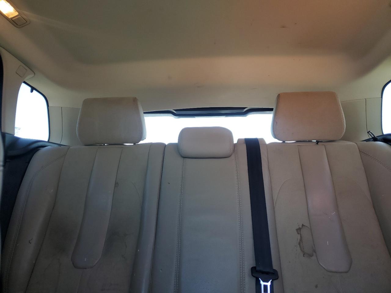 2015 Land Rover Range Rover - Image 10