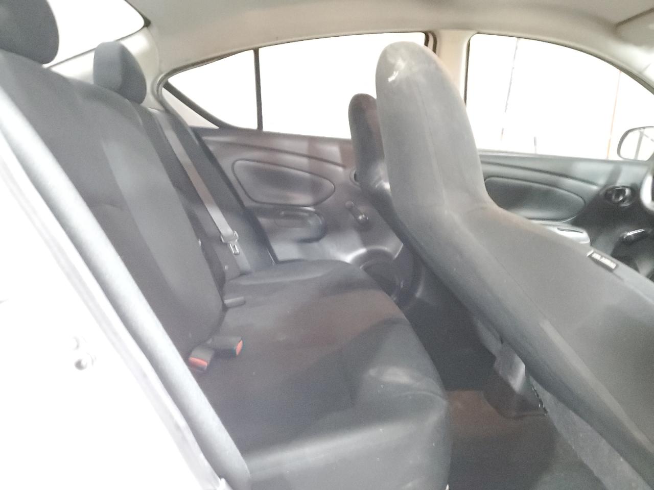 2013 Nissan Versa - Image 10