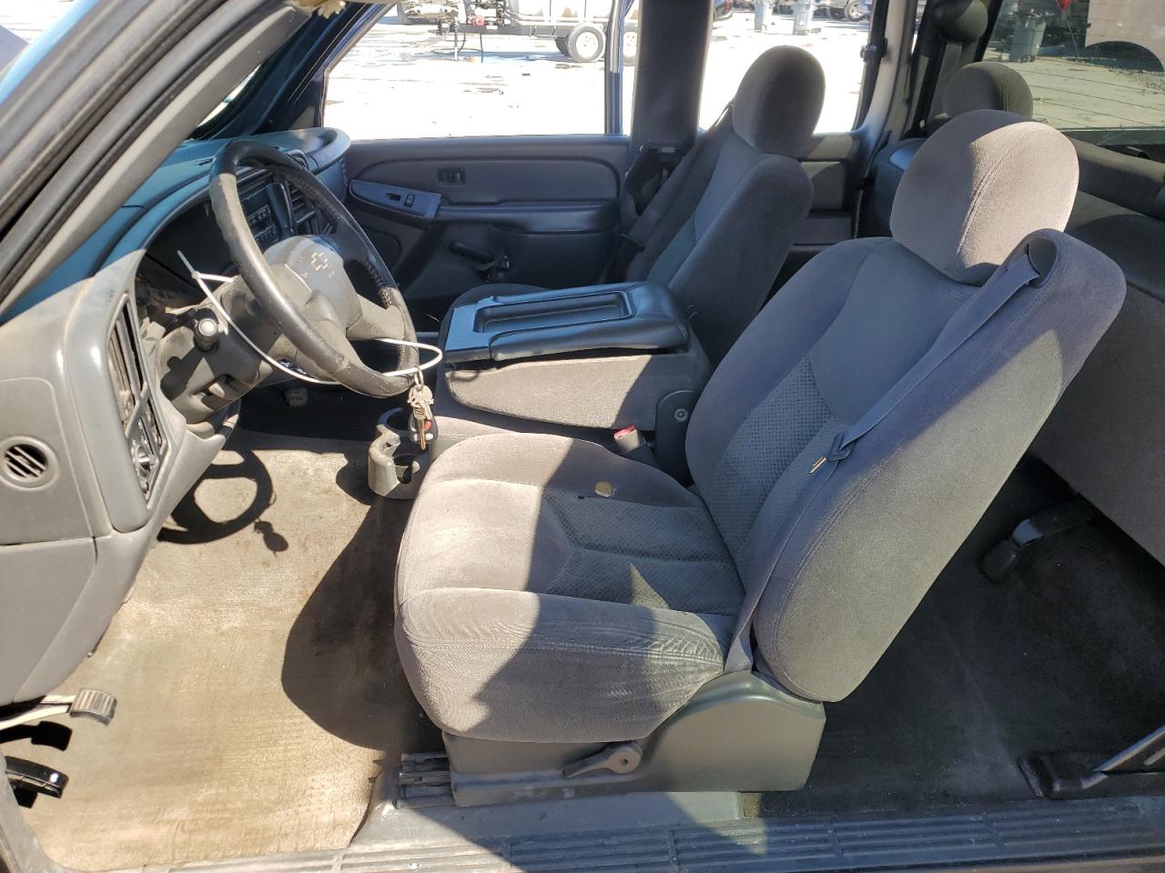2006 Chevrolet Silverado - Image 7