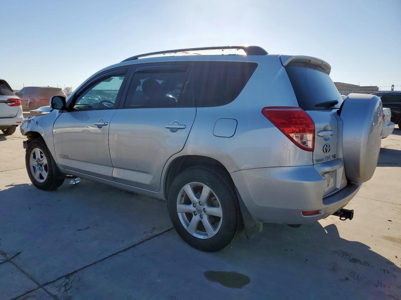 2008 Toyota RAV 4 - Image 2