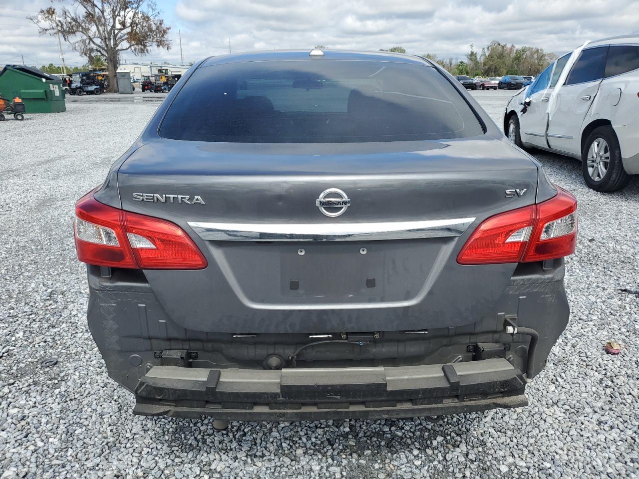 2018 Nissan Sentra - Image 6