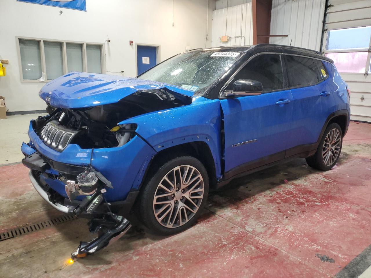 2022 Jeep Compass - Image 1