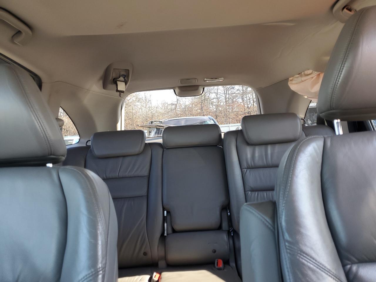 2008 Honda CR-V - Image 10