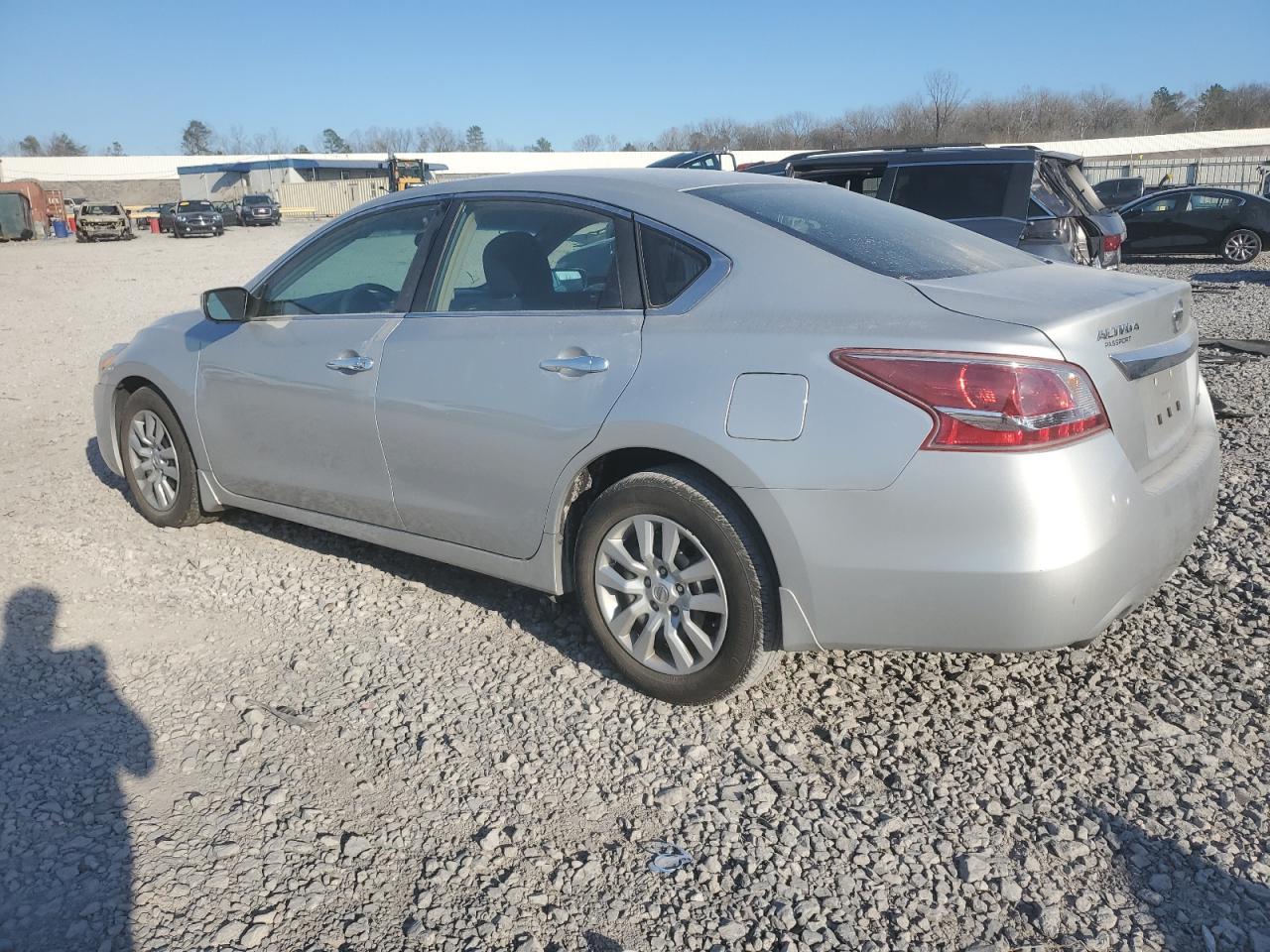 2013 Nissan Altima - Image 2