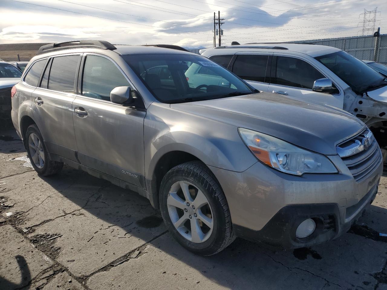 2014 Subaru Outback - Image 4