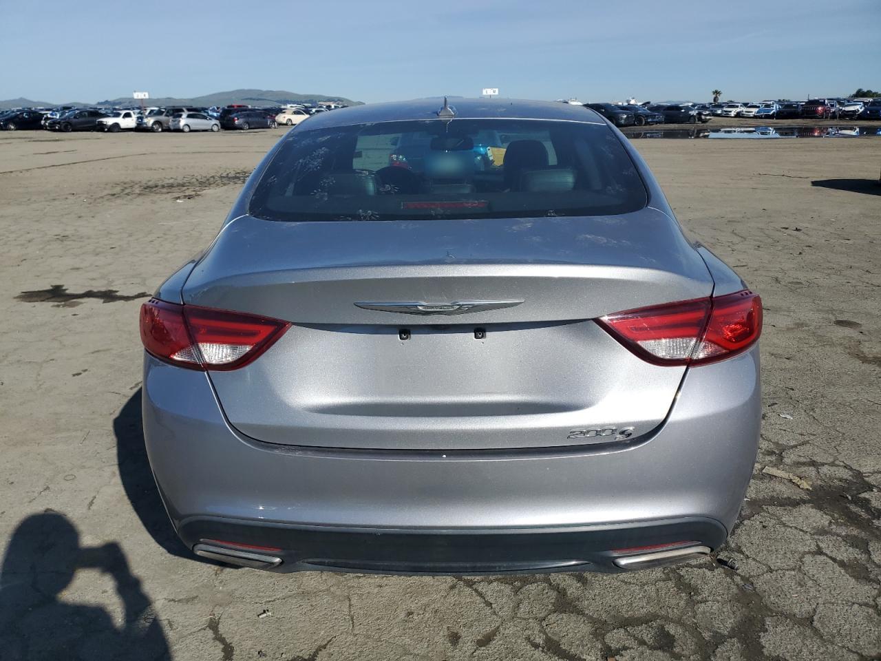 2015 Chrysler 200 - Image 6