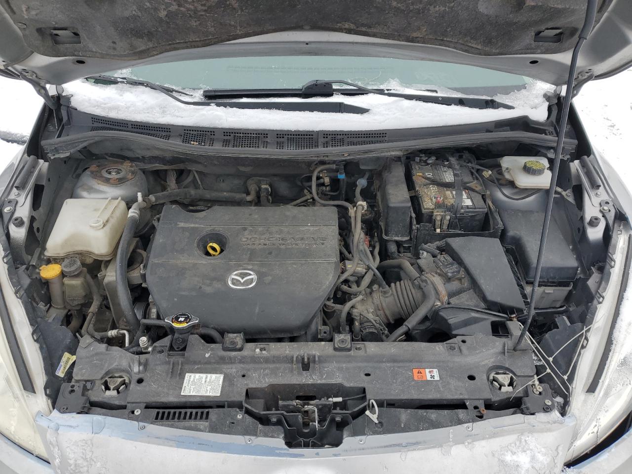 2012 Mazda 5 - Image 12