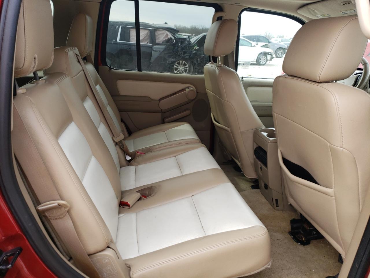 2008 Ford Explorer - Image 12
