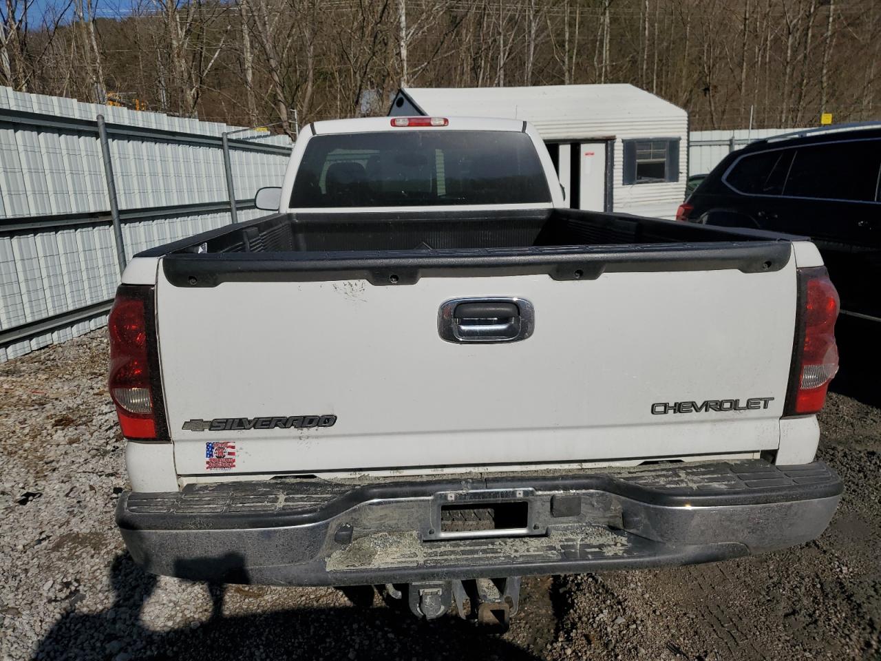 2004 Chevrolet Silverado - Image 6