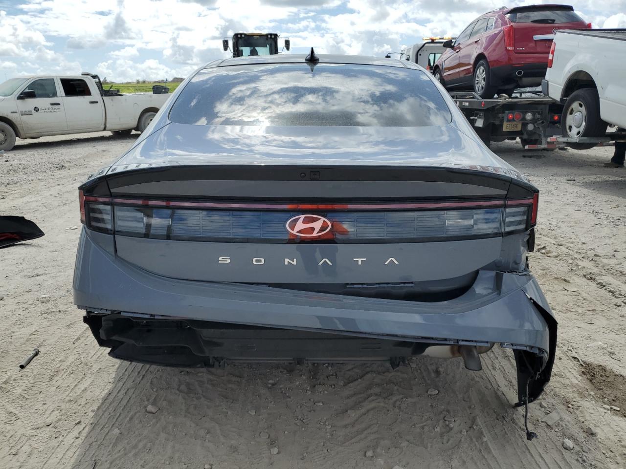 2024 Hyundai Sonata - Image 6