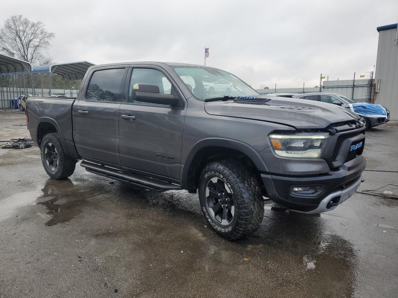 2021 RAM 1500 - Image 4