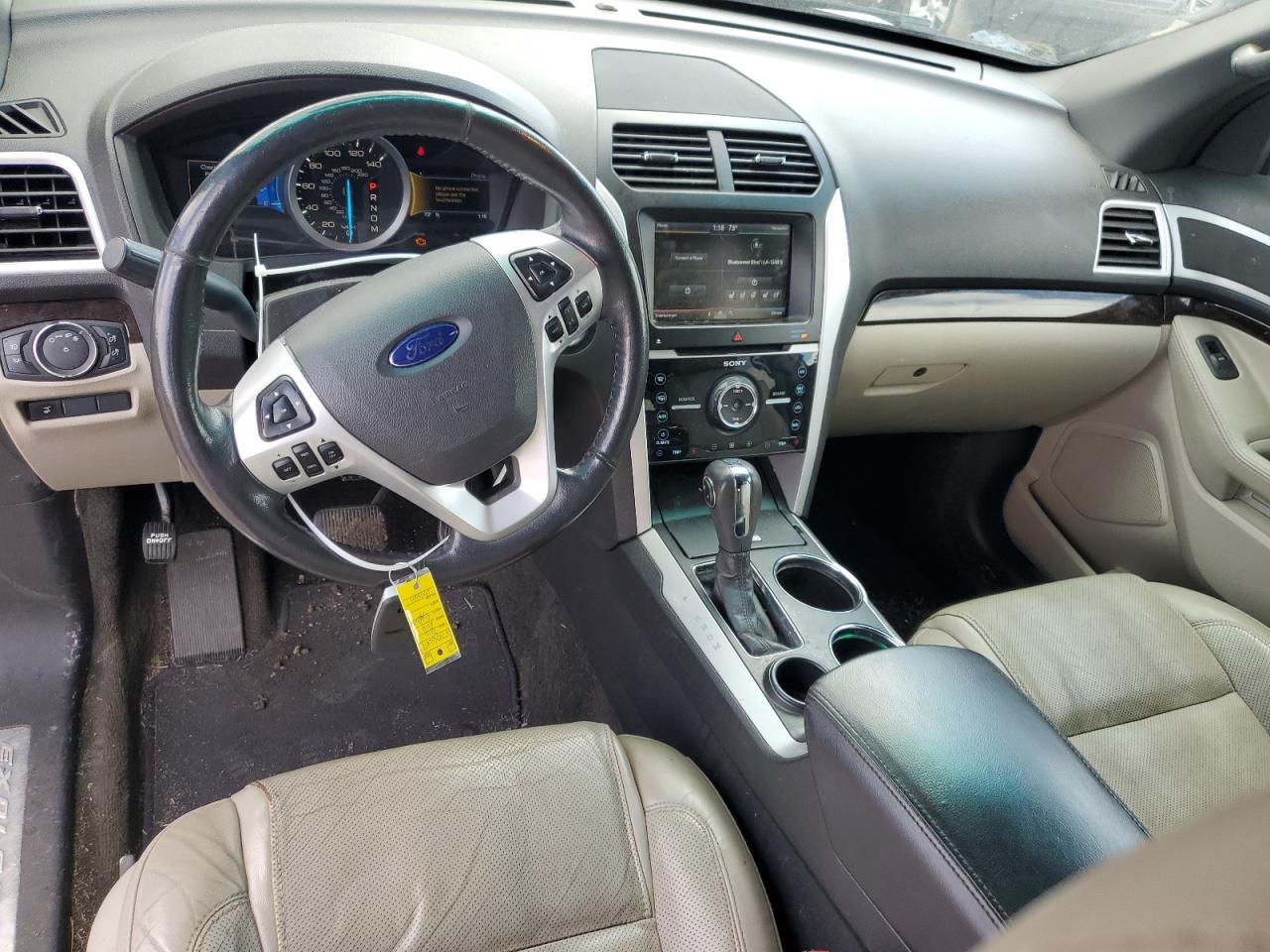 2014 Ford Explorer - Image 8
