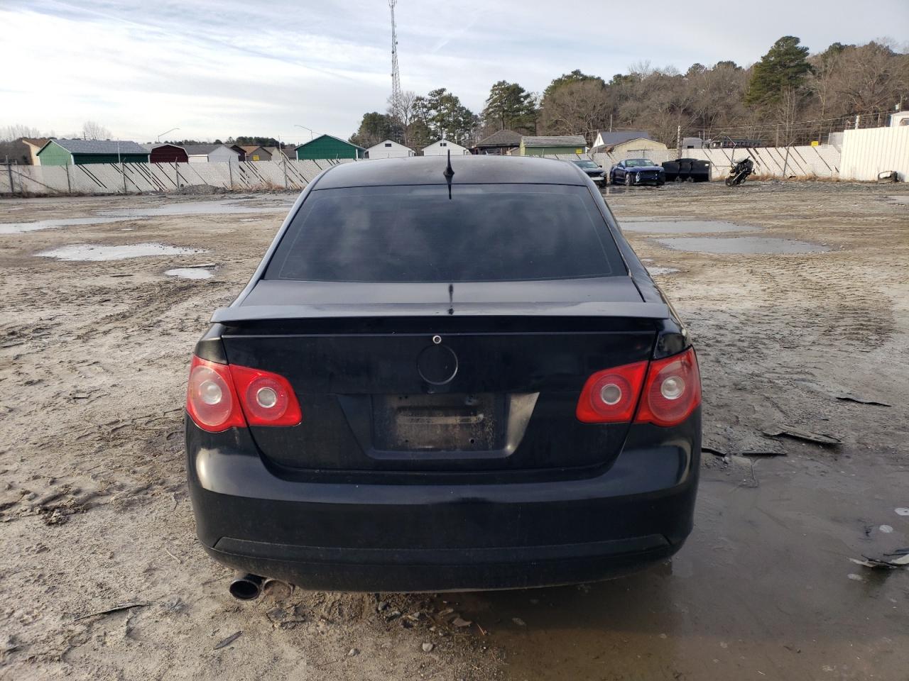 2009 Volkswagen Jetta - Image 6