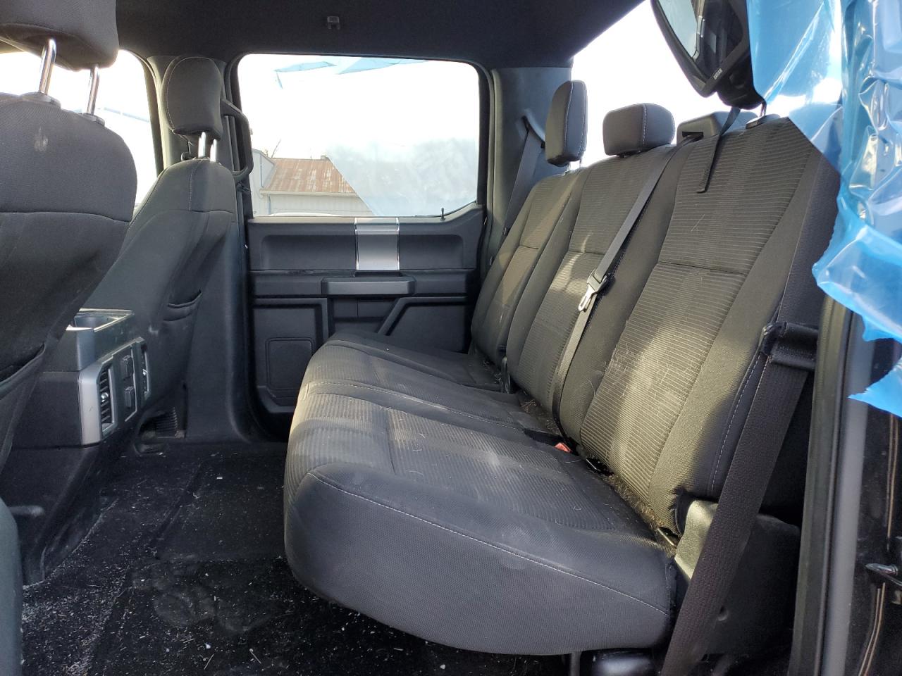2015 Ford F-150 - Image 10