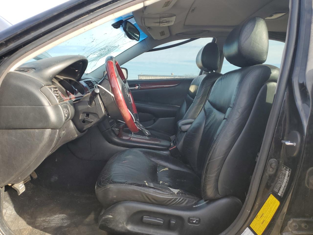 2003 Lexus ES - Image 7