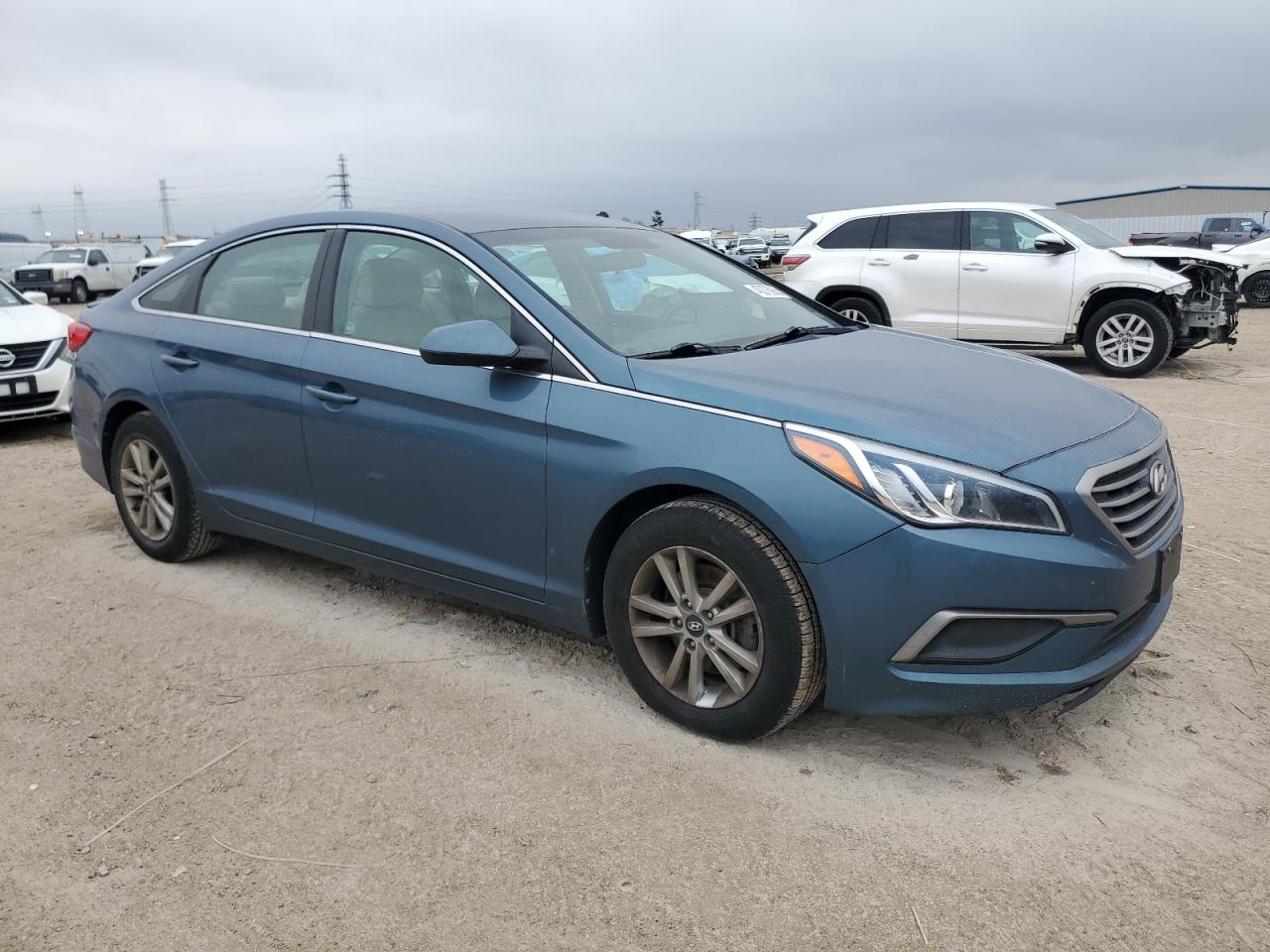 2016 Hyundai Sonata - Image 4