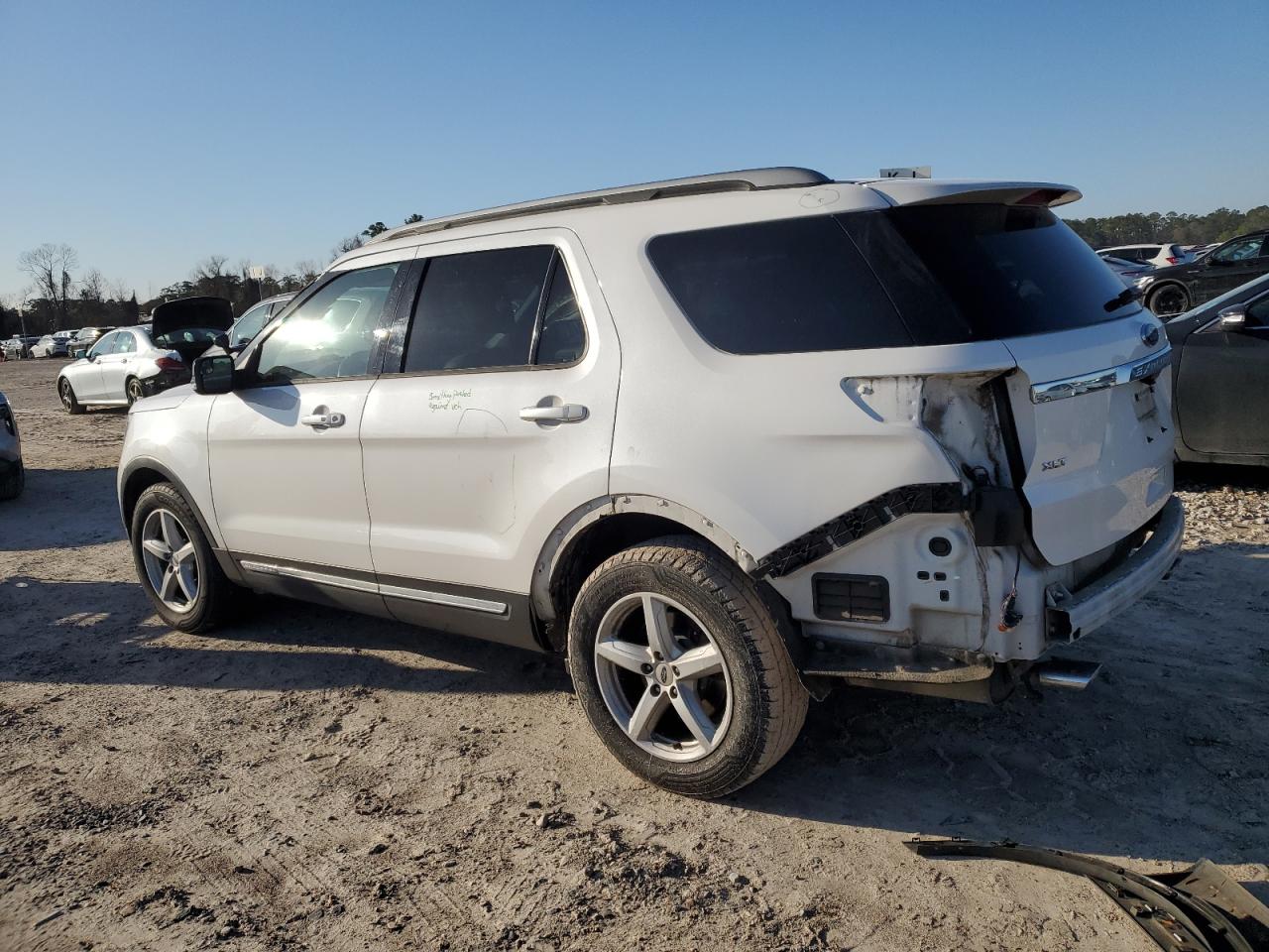 2018 Ford Explorer - Image 2