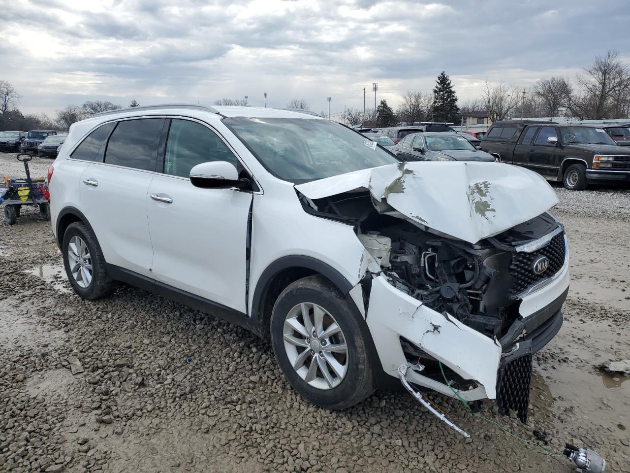2016 Kia Sorento - Image 4