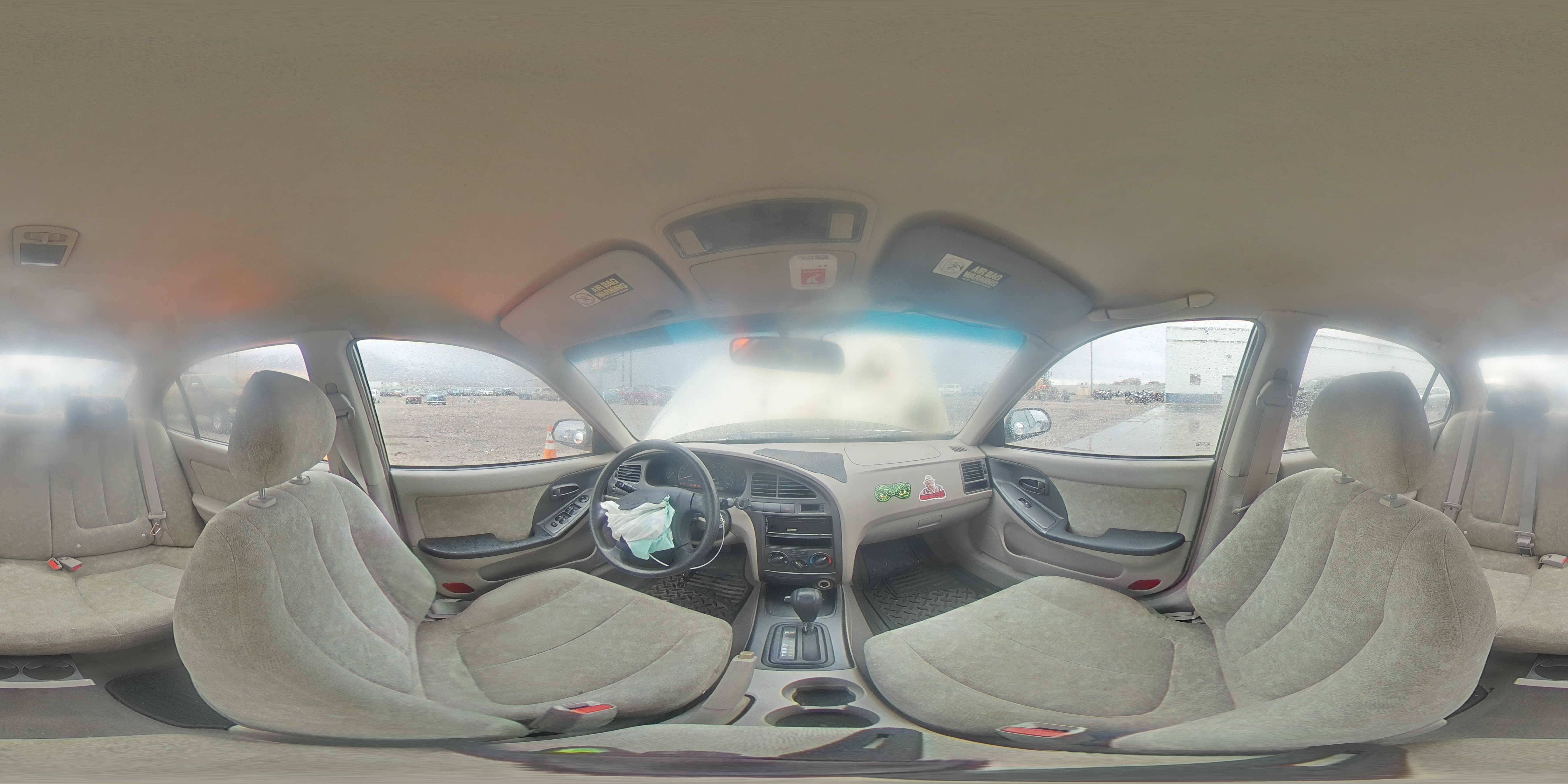 2001 Hyundai Elantra - Image 12